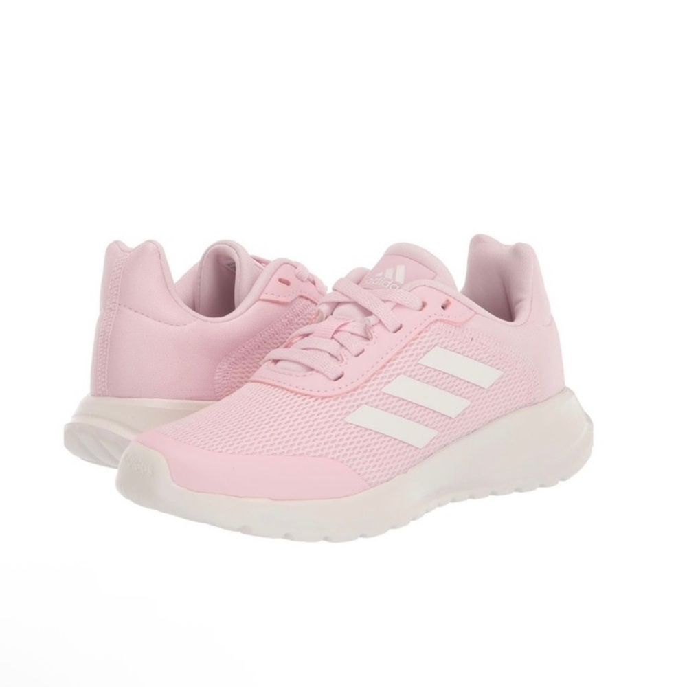 🆕 Adidas sneakers 👟
